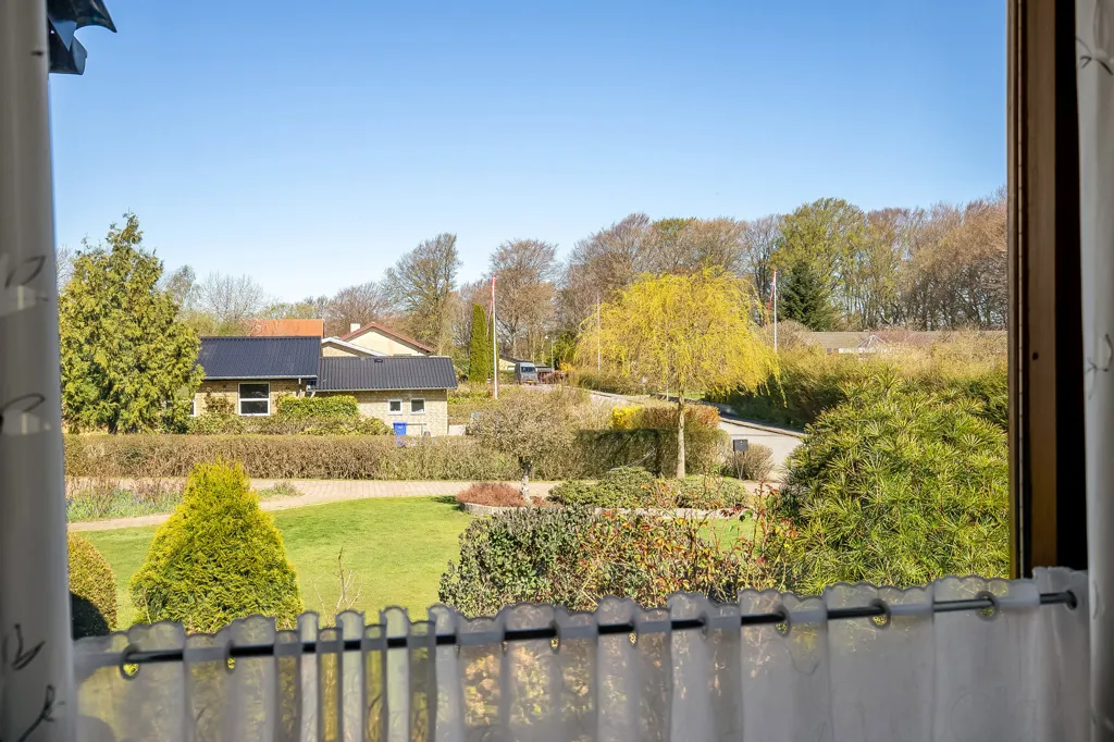 Garden - Villa with Garden in Søndermarken, Vejle
