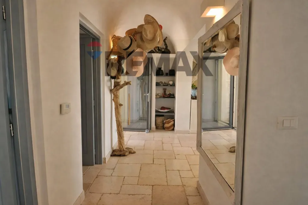 Esik - Luxury Villa with Pool in Carovigno, Apulia