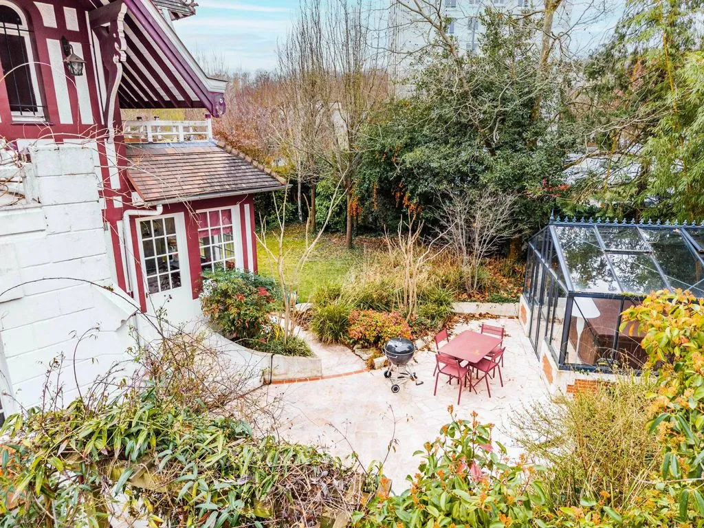 Aed - Luxury House with Spa in Bougival
