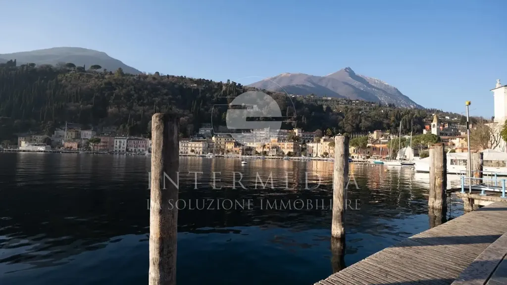 New Studio with Panoramic Loggia in Toscolano Maderno