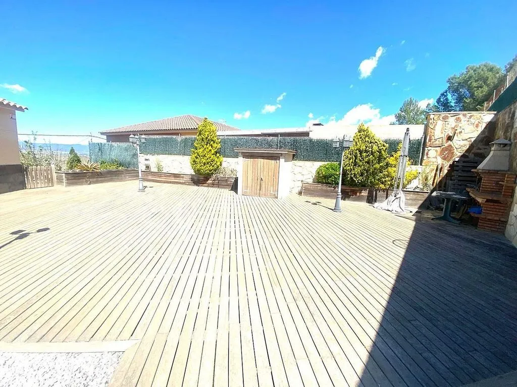 Terrasse - Independent House with Pool in Valldemar