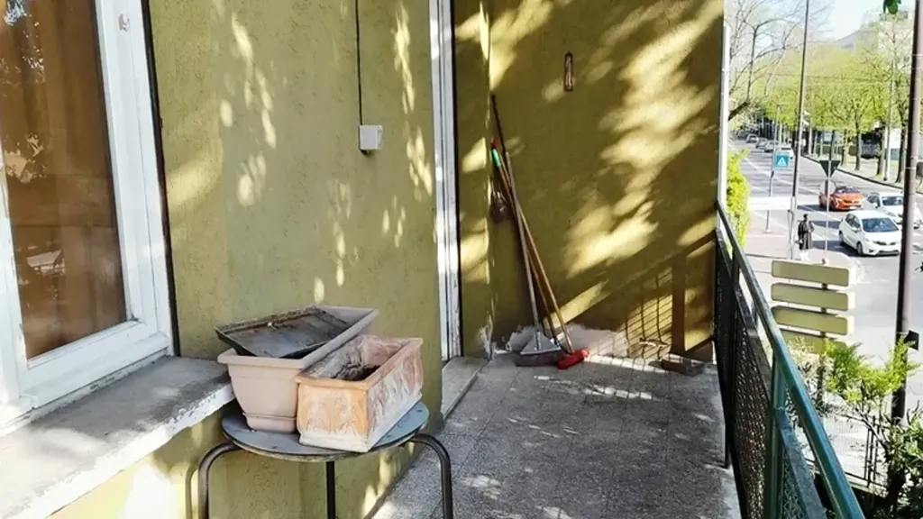 Balcon - Trilocale with Balcony in Parma