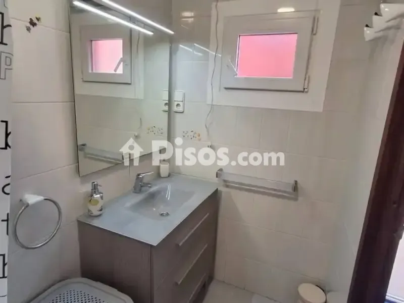 Vannitoad - Licensed Villa with Pool in Bítem