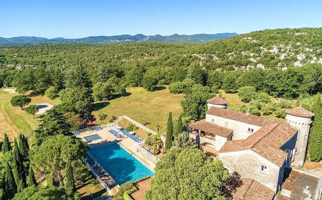 Vista aerea - 2-Bedroom Apartment with River View in Ardèche