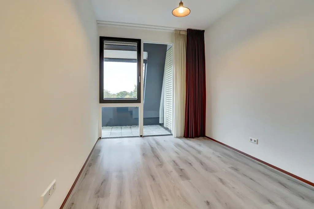 Chambres - Portiekflat with Loggia in Diessen Centre