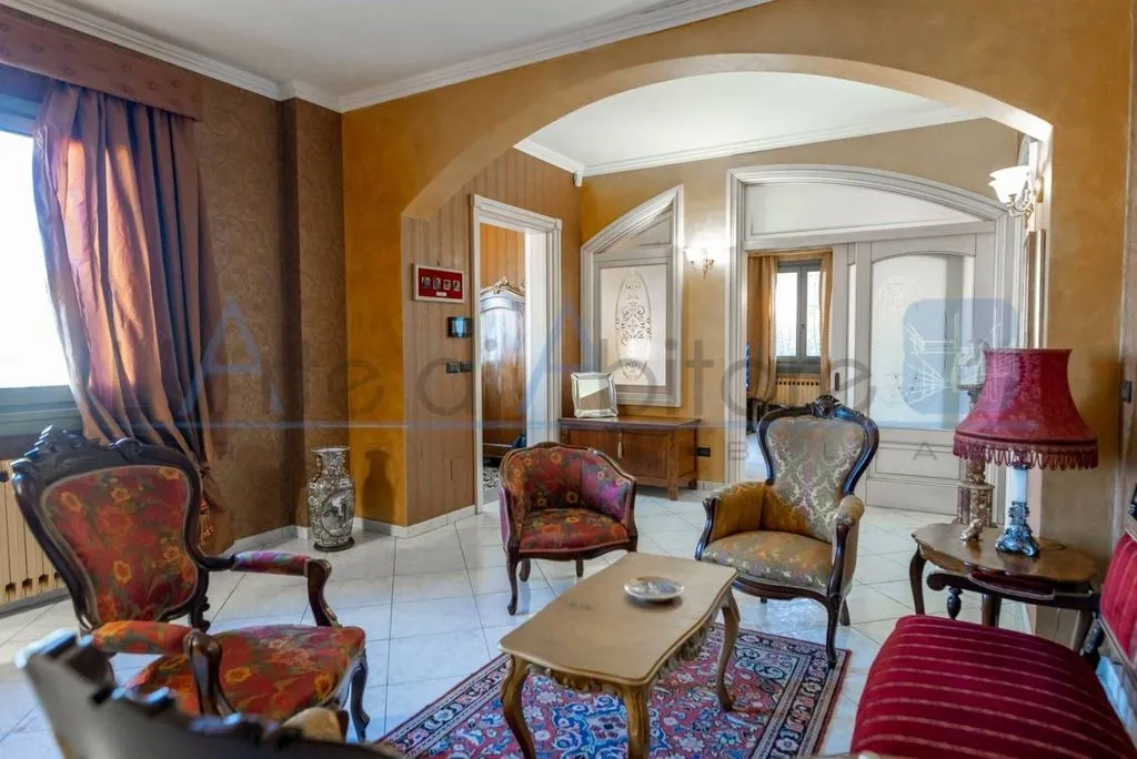 Elutuba - Luxury Villa with Private Garden in Oppeano