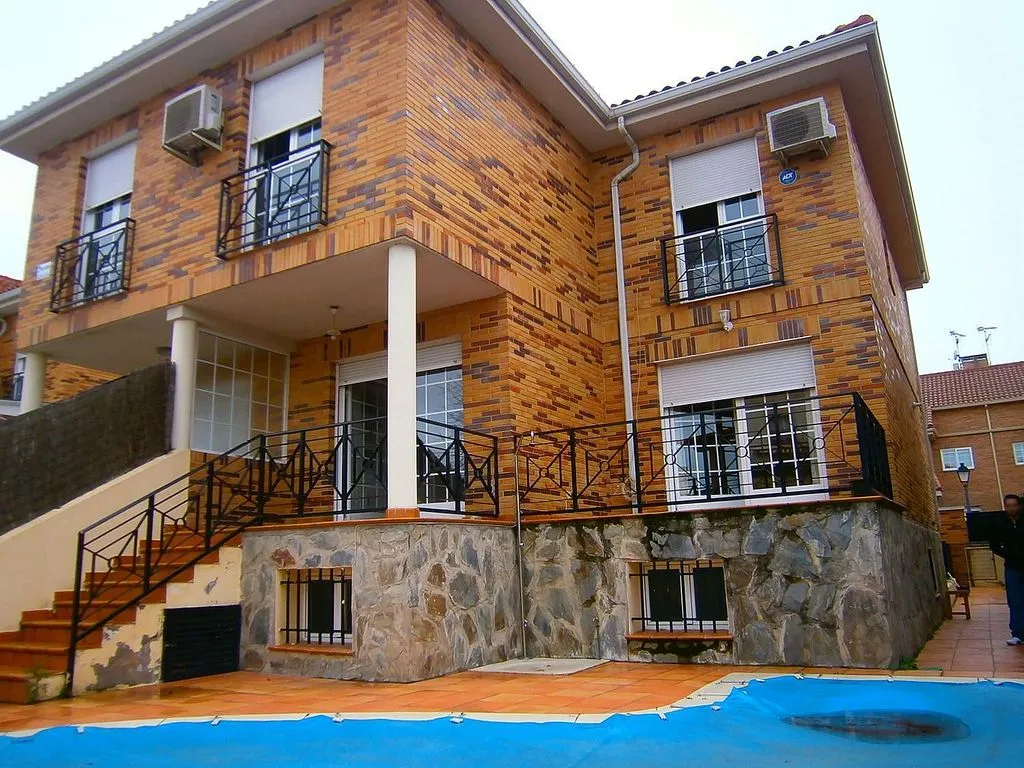 Exterior - House with Pool and Terrace in Urban Core