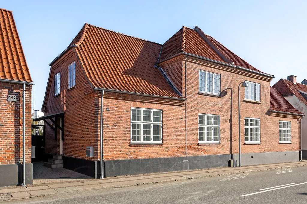 6-toaline maja asukohas Grenaa