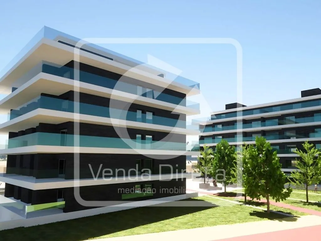 Luxury Flat with Balconies in Montijo, Setúbal