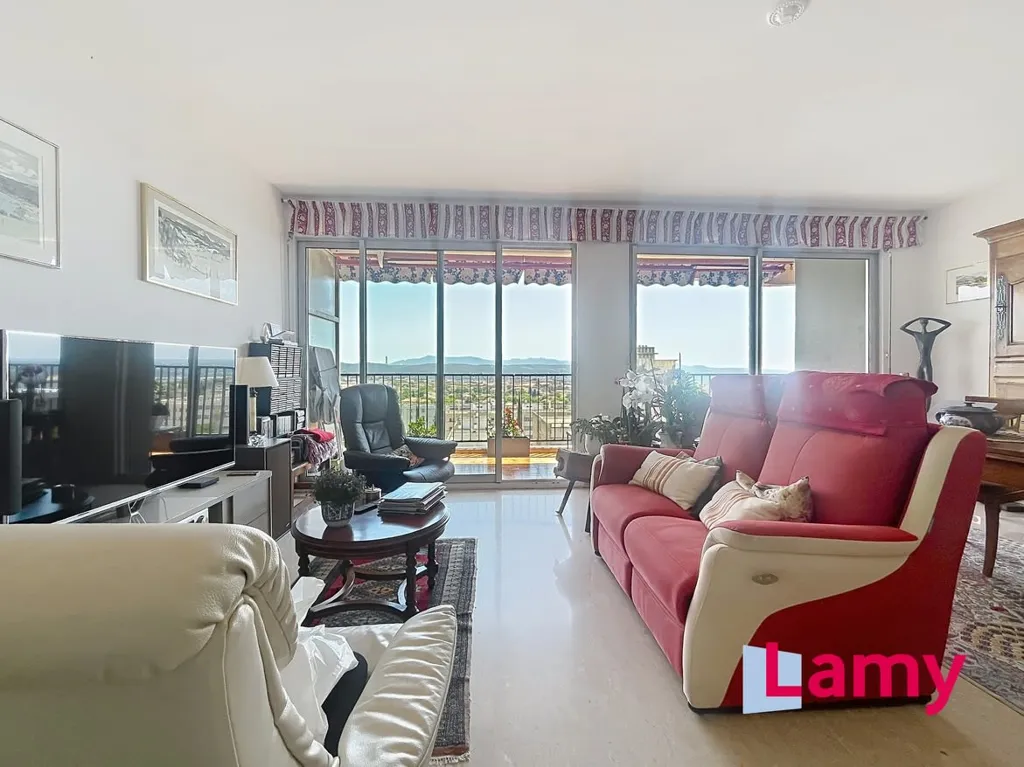 Séjour - Appartement avec Vue Dominante au Dernier Étage à Aix-en-Provence