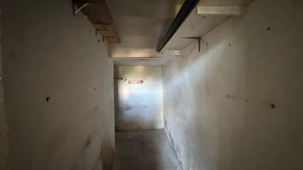 Entrée - Quadrilocale with Private Parking in Rosignano Marittimo