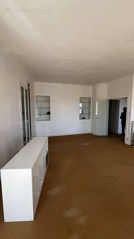 Séjour - Appartement T4 avec Balcon à Perpignan