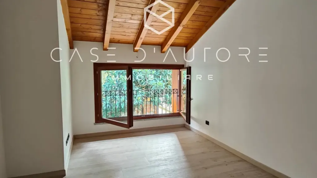 Stanze - Detached Flat with Garden in Varese Centre