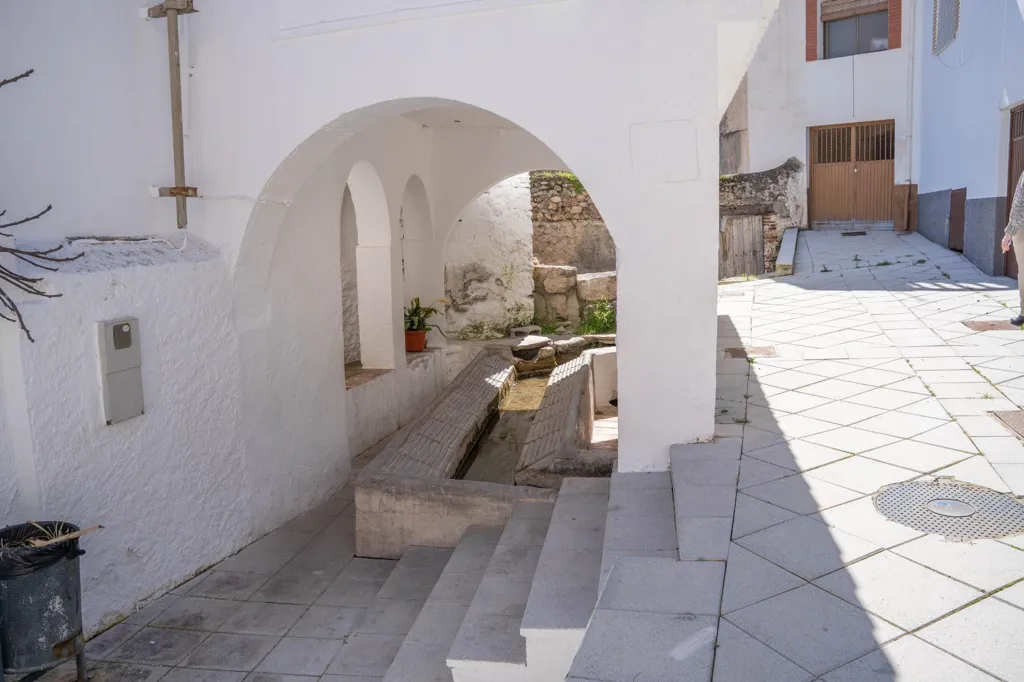 Jardin - Two-Storey House with Terrace in Albuñuelas