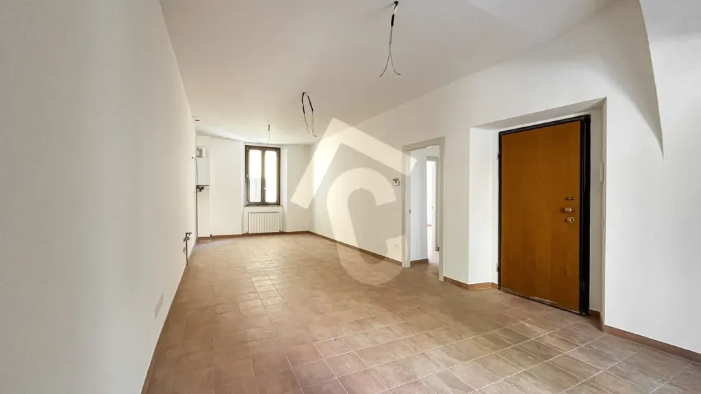 Appartement 2 pièces à IT