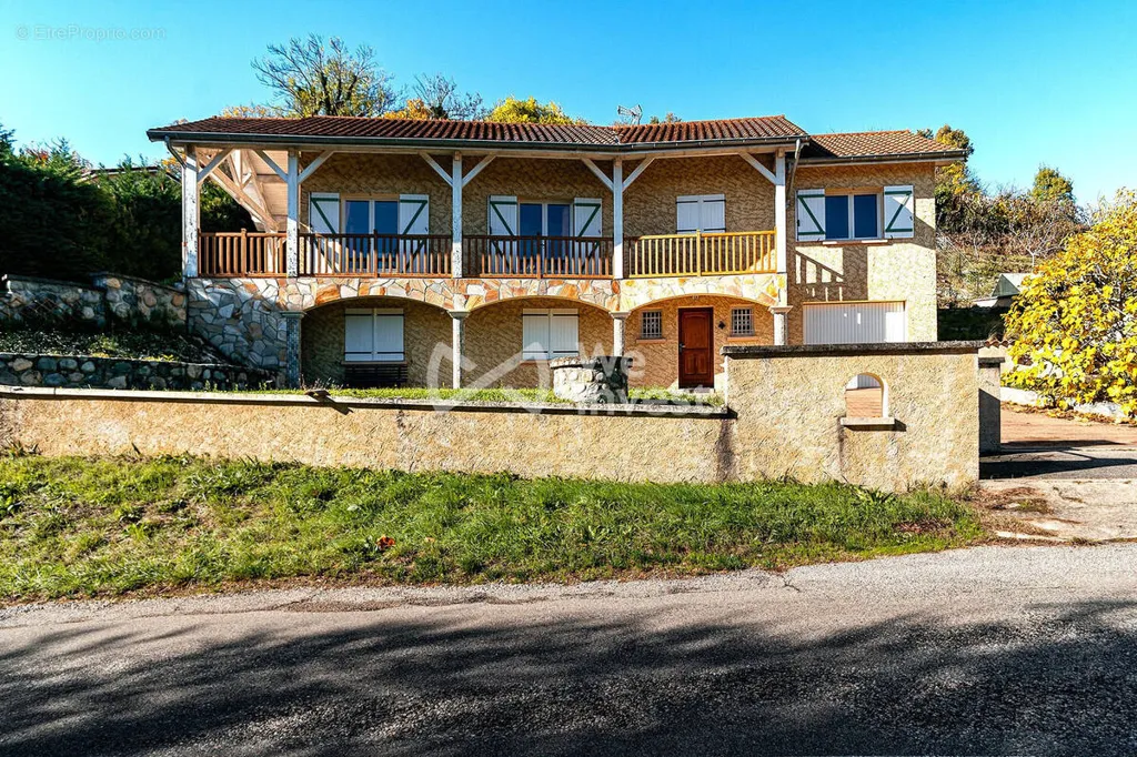 Exterior - House with Terrace in Saint-Marcellin