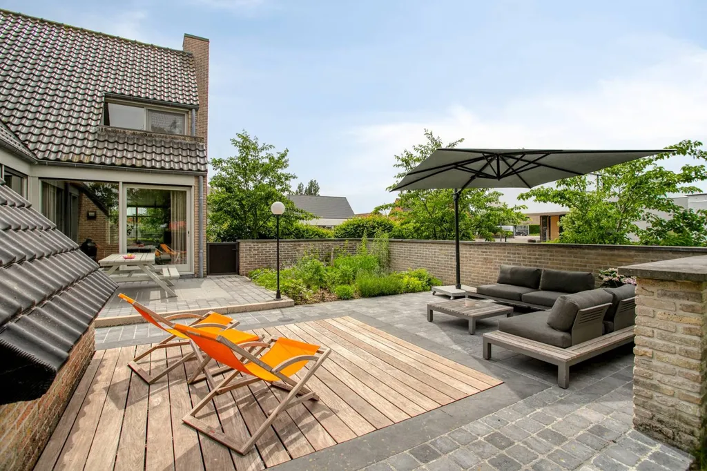 Terrass - Villa with Garden View in Wingene