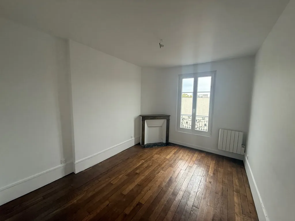 Stanze - Renovated Flat with Dégagée View near Paris