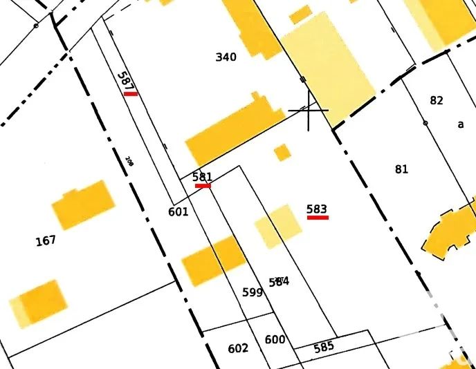 Terrain Constructible avec Exposition Sud à Rouvres