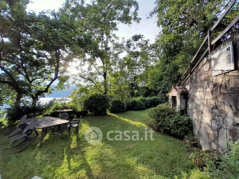 Aed - Rustic Villa with Lake View in Ameno