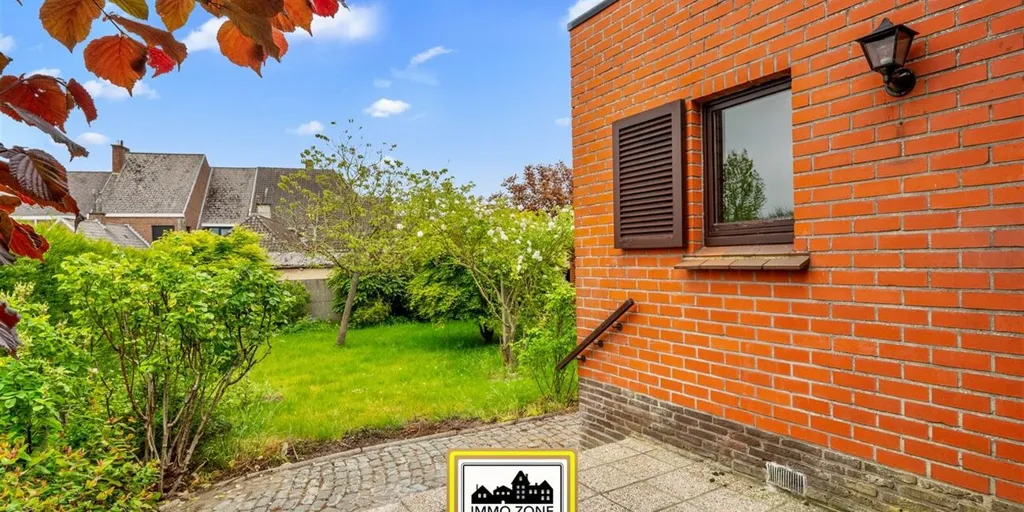 Exterior - Spacious Bungalow with Garden in Oosterzele