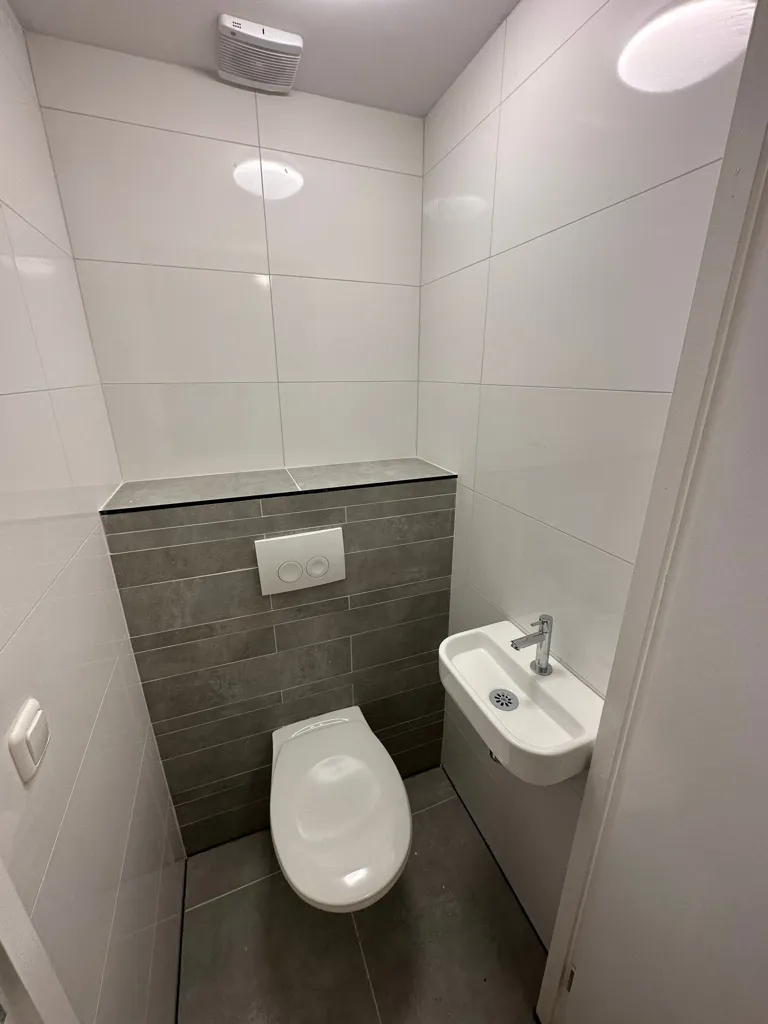 Salles de bain - Studio with Kitchen in Enschede Centre