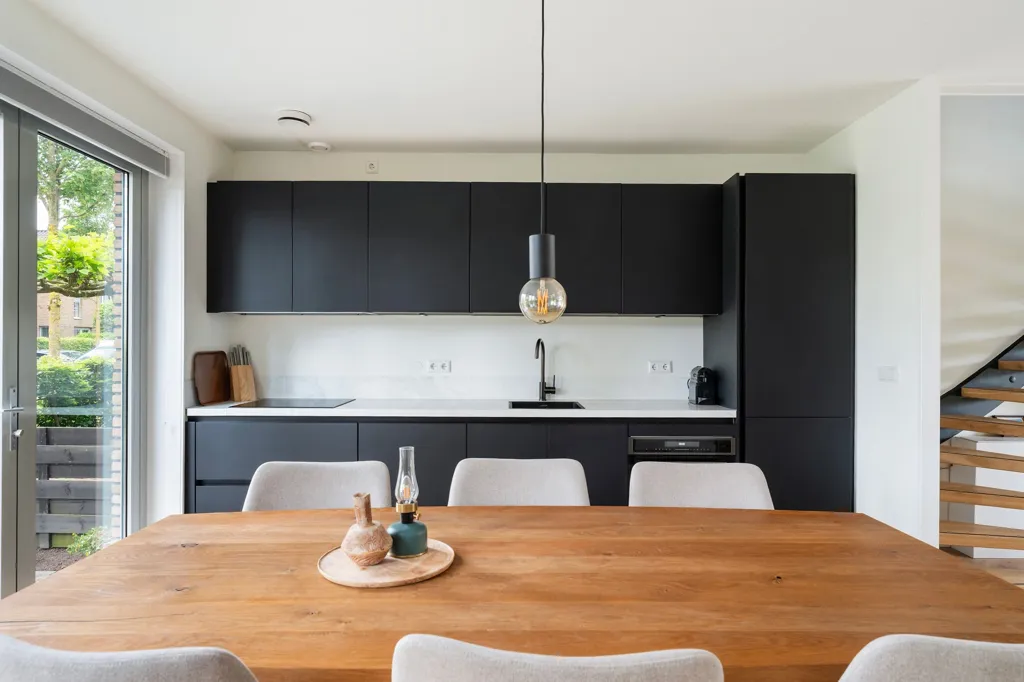 Dining Room - Modern Bungalow with Garden in Rivierenbuurt