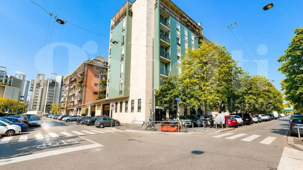 Exterior - Ristrutturato Bilocale with Balcony in Milan