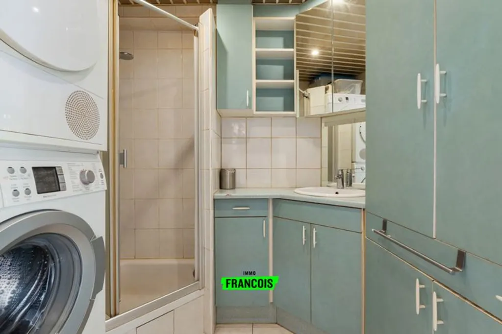 Pesuköök - Bright Apartment with Open Views in Ostend
