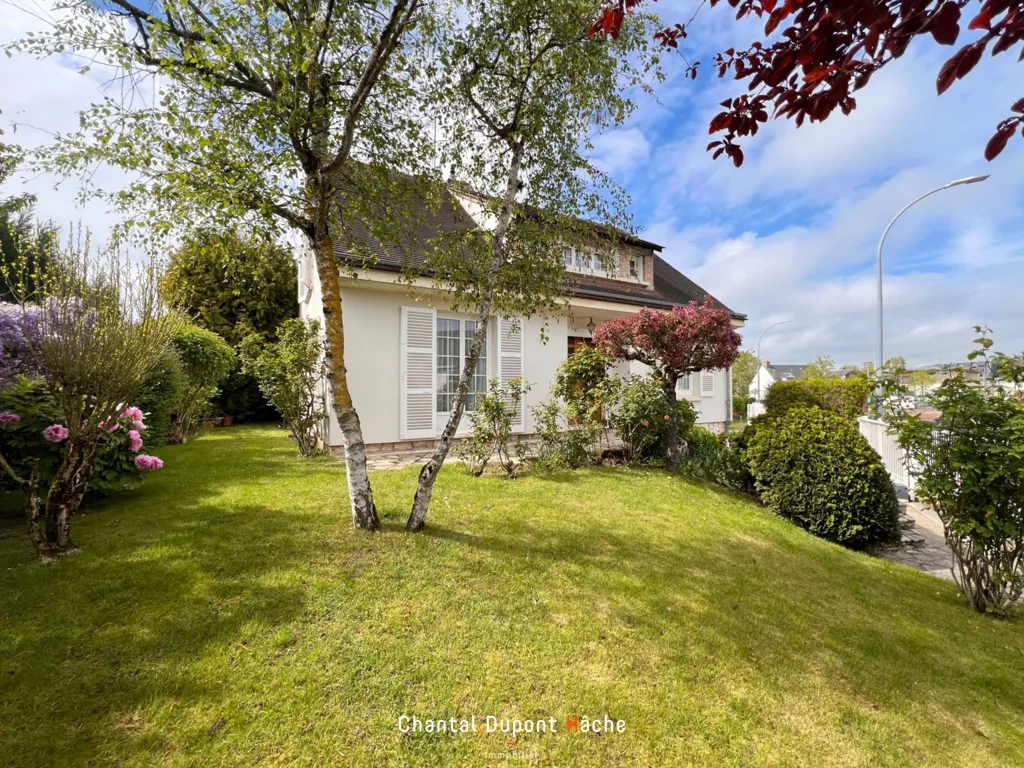 Aed - Traditional House with Garden in Chartres Agglomeration