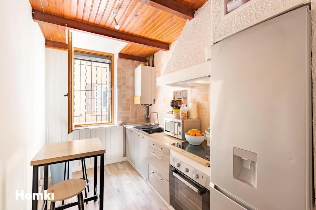 Cuisine - Ensemble Immobilier avec 3 Logements à Coursan