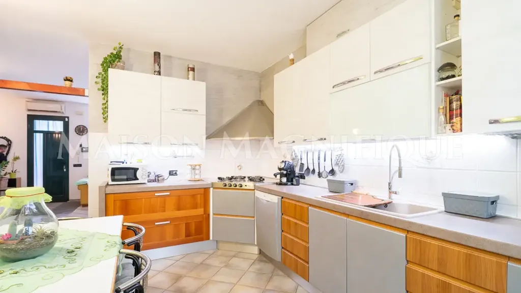 Cuisine - Newly Built Villa with Garden in Lagosanto