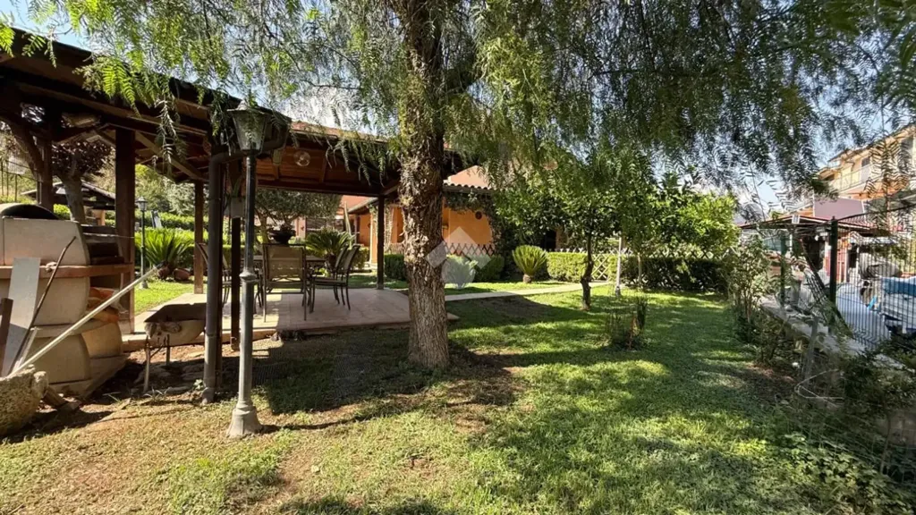 Jardin - Villa with Pool in Capena, Via Tiberina