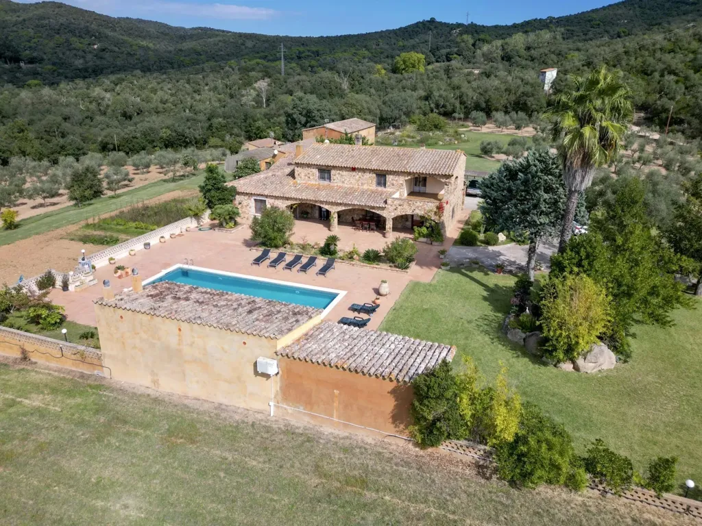 Õhuvaade - Luxury Farmhouse with Pool in Calonge