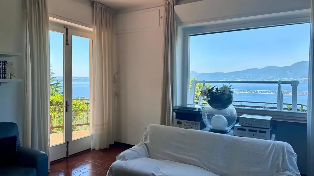 Séjour - Villa with Lake View in Torri del Benaco