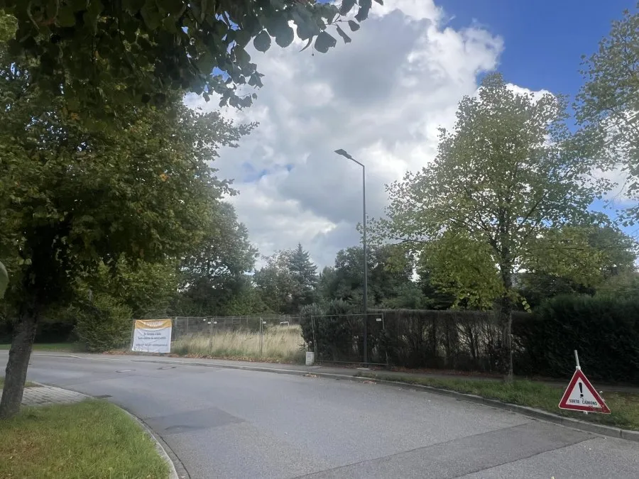 Välivaade - Buildable Land in Niederanven with Garden Access