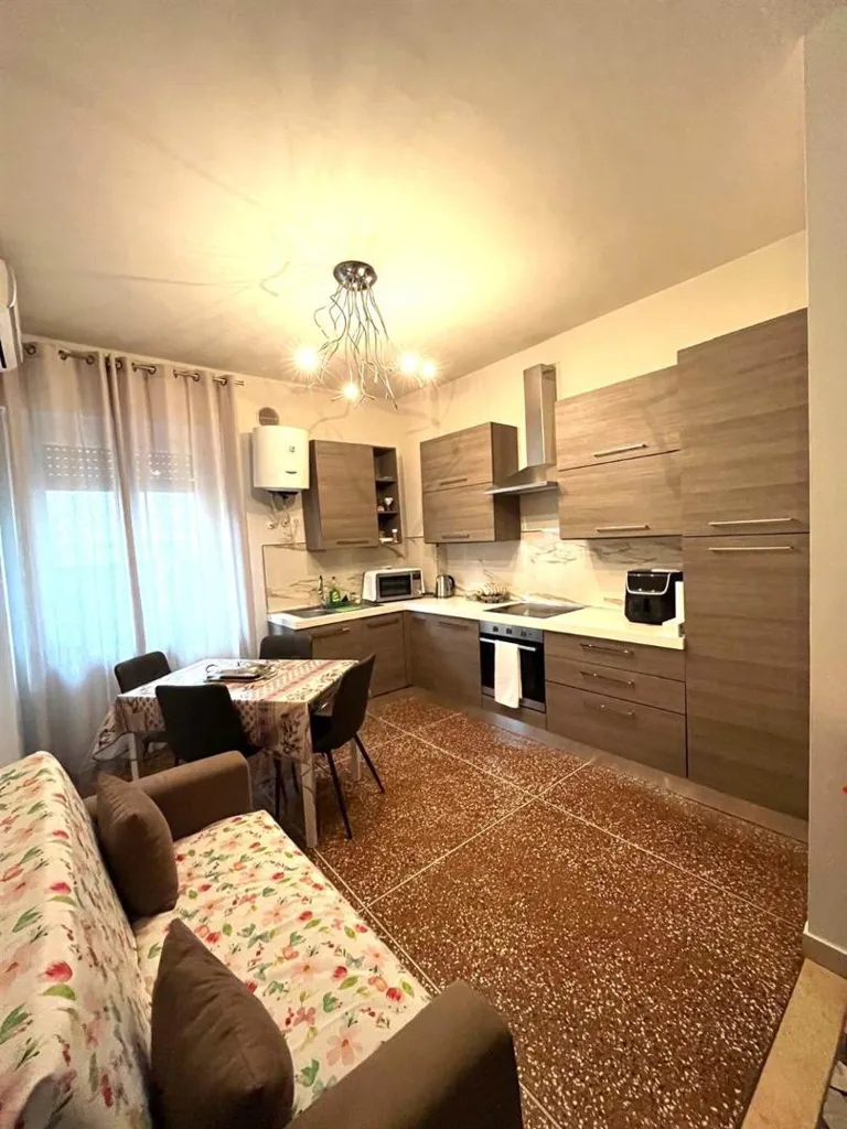 Séjour - Rearranged Apartment with Balcony in Legnano