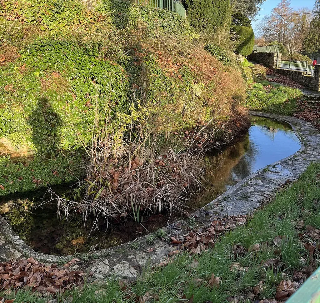 Jardin - Maison des Années 60 avec Vue Panoramique à Montmorillon