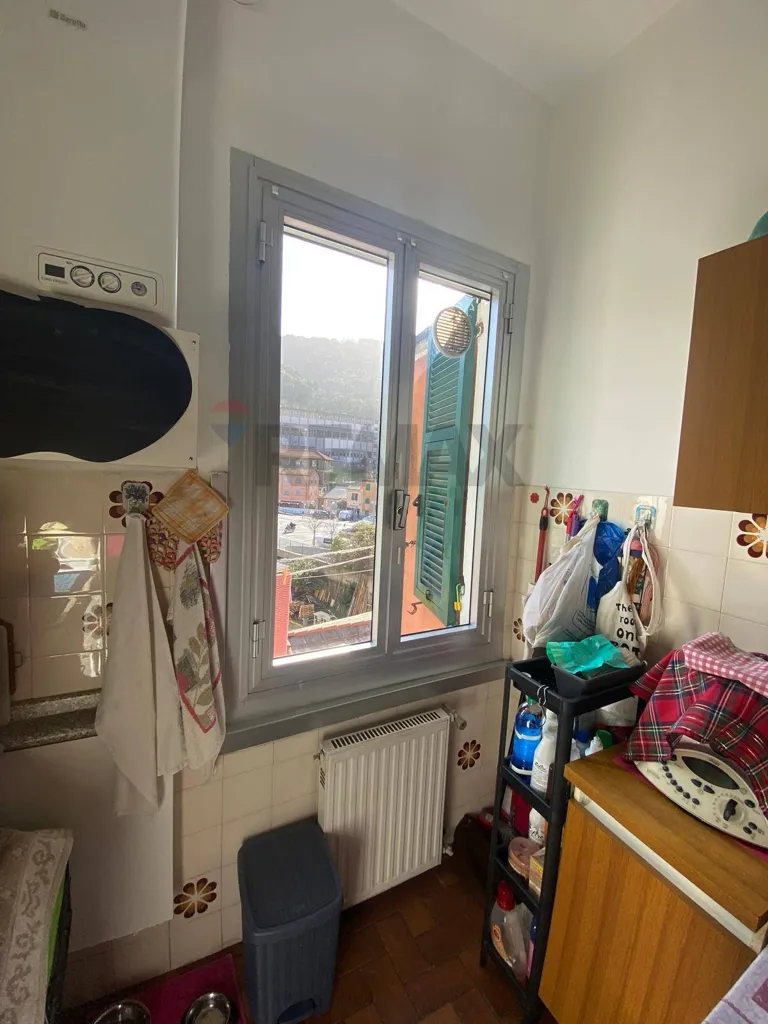 Köök - Bright Apartment with Attic in Genoa