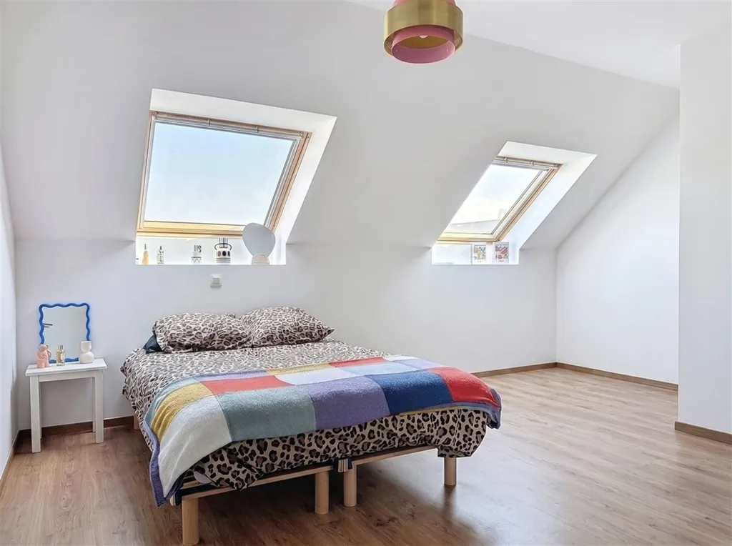Chambres - Appartement avec balcon et parkings à Arlon