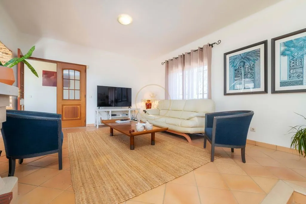 Elutuba - Luxury Villa with Pool in Quarteira