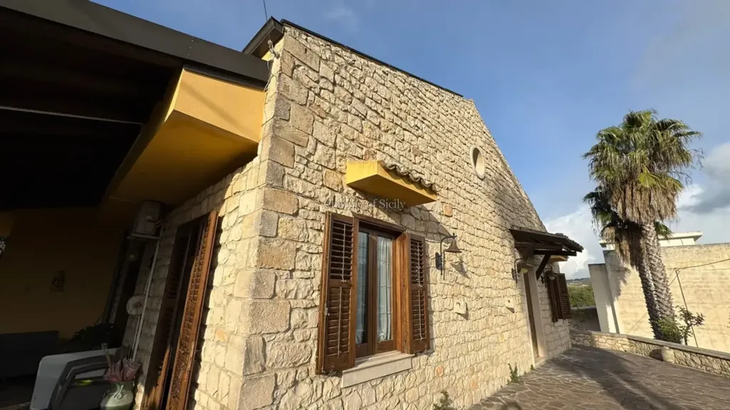 facade