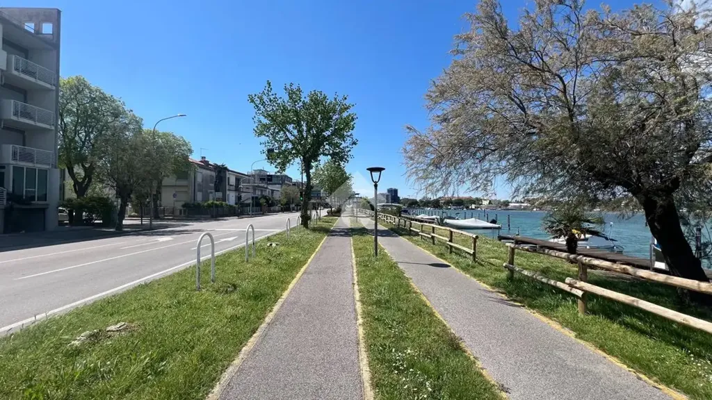 Trilocale with Laguna View in Grado