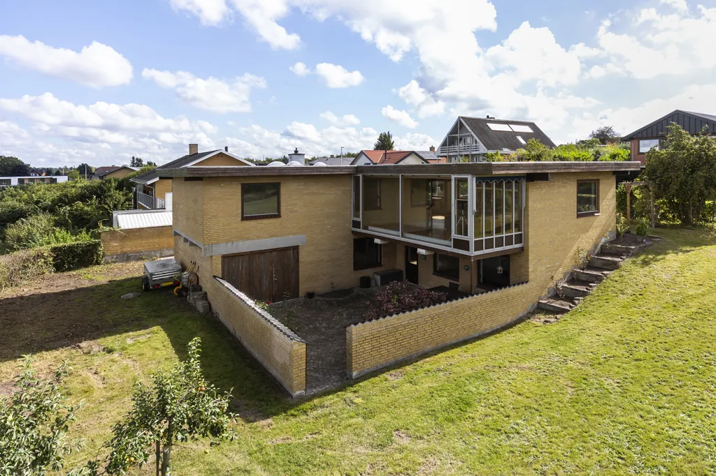Välivaade - Villa with Scenic Views in Assentoft