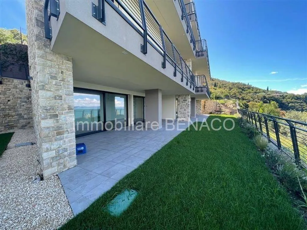 Balcon - Luxury Apartment with Pool in Torri del Benaco