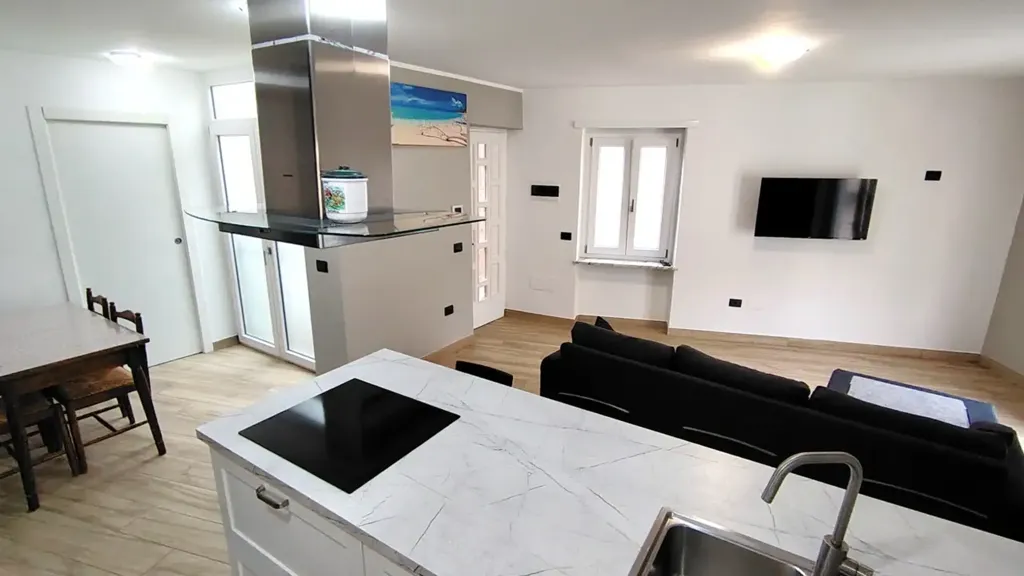 Séjour - Rented Flat with Balcony in Settimo Torinese