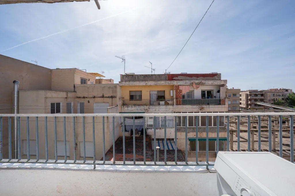balcony