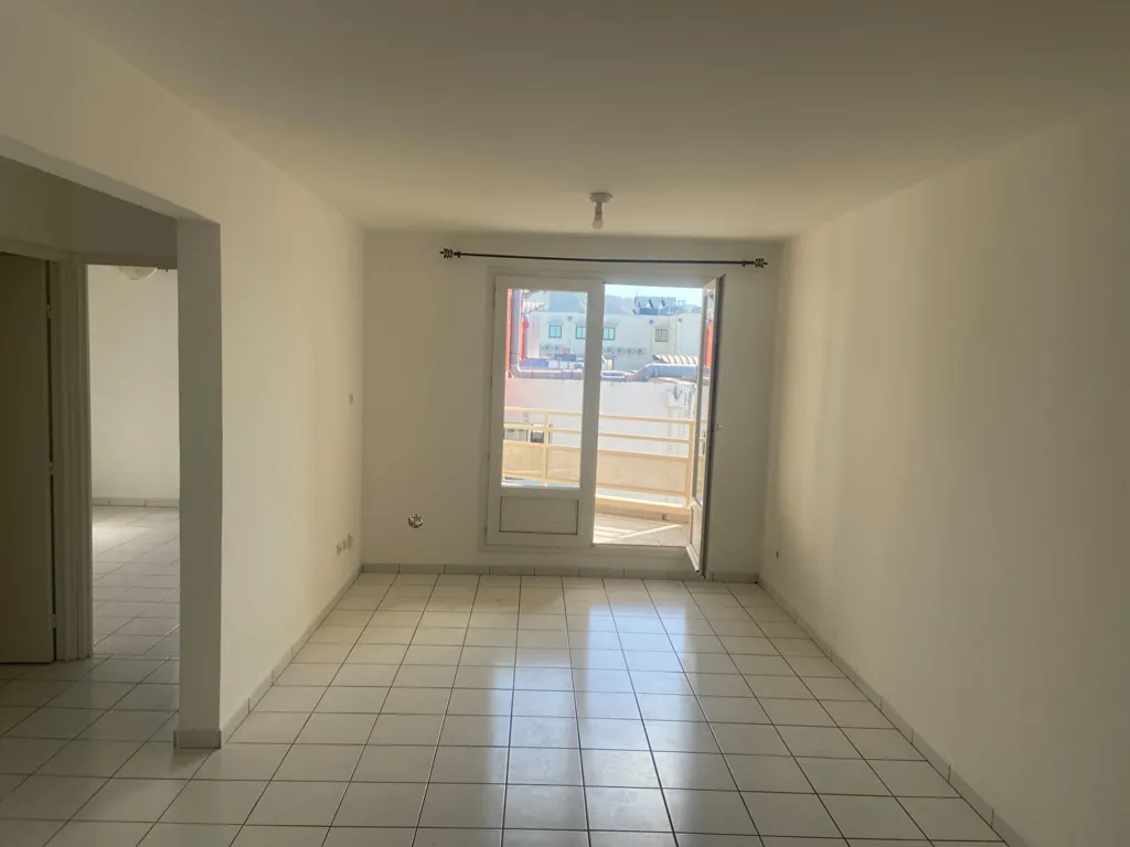 Pièces - Appartement T2 avec Varangue à Saint-Denis