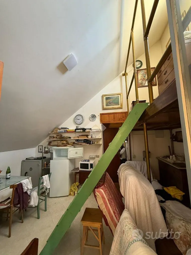 Pièces - Attic with Terrace in Trapani