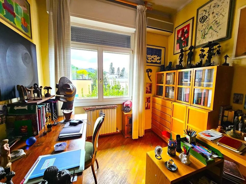Studio - Penthouse with Panoramic Views in Bologna